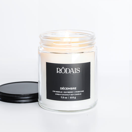 Décembre: Wooden Wick + Virgin Coco Soy Candle